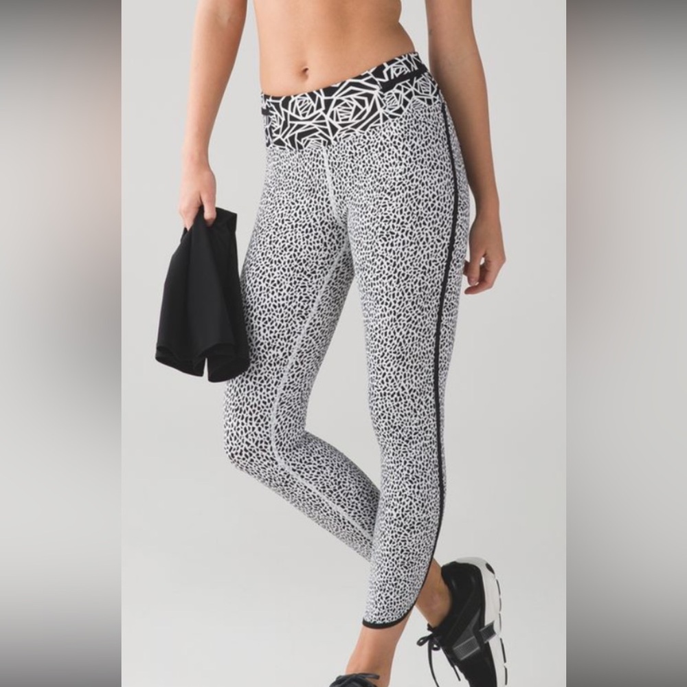 Lululemon Size 6 Real Quick Tight Leggings